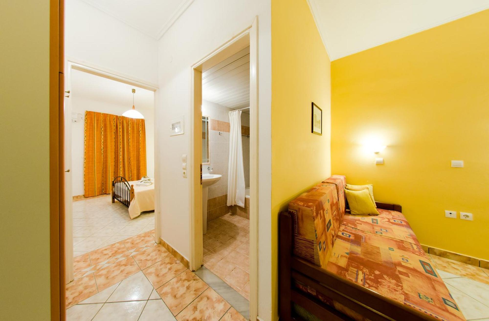 Remezzo Studios & Apartments Amoudi Extérieur photo