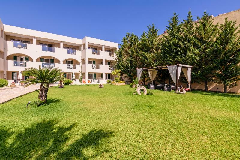Remezzo Studios & Apartments Amoudi Extérieur photo