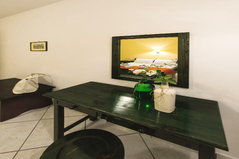 Remezzo Studios & Apartments Amoudi Extérieur photo