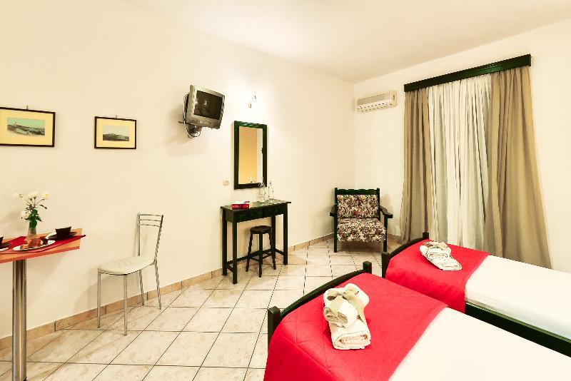 Remezzo Studios & Apartments Amoudi Extérieur photo